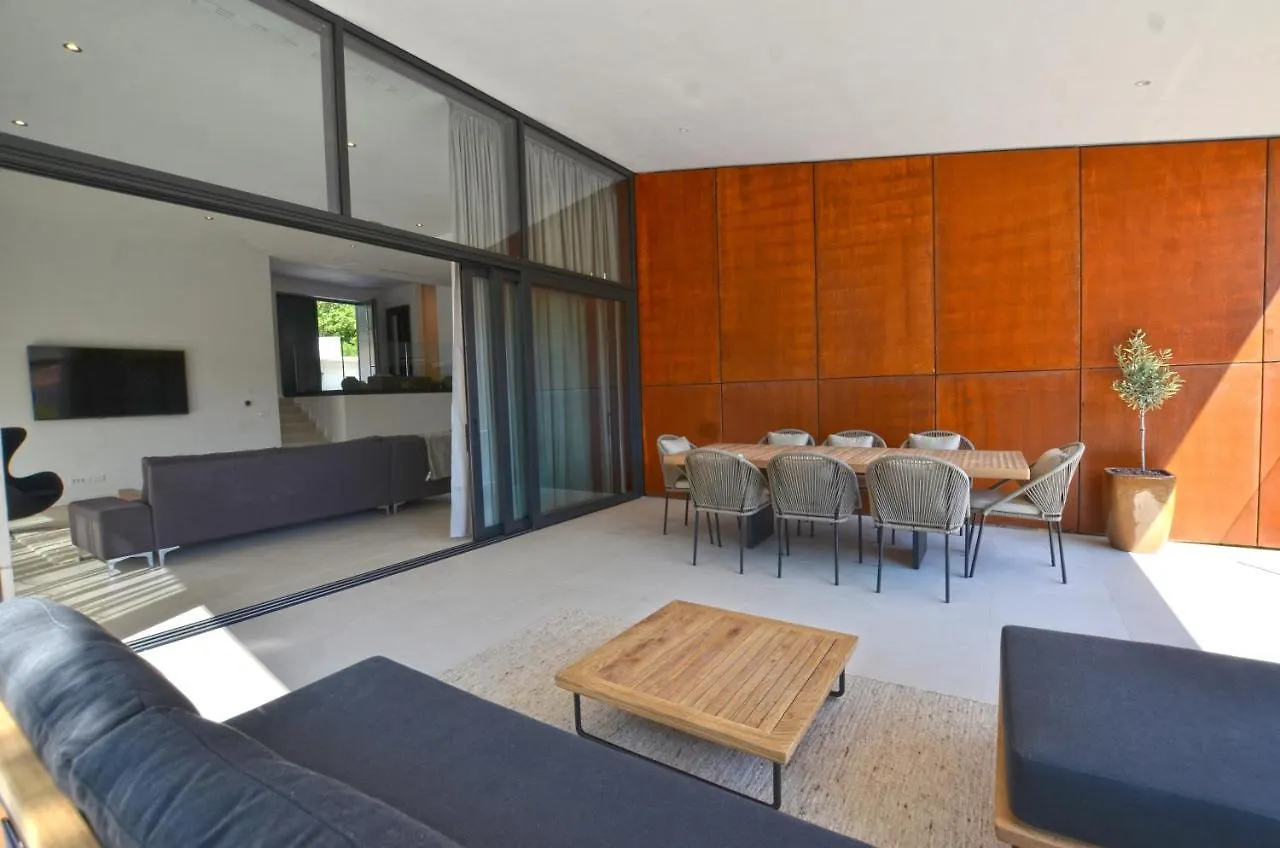House K2 Βίλα Ρόβινι